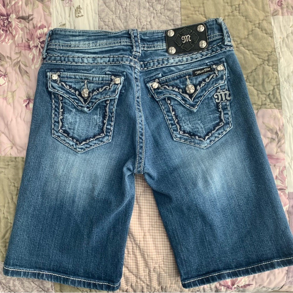 - Miss Me Jean Shorts Boyfriend Bermuda Bling  Womans Size 26 - Picture 7 of 9